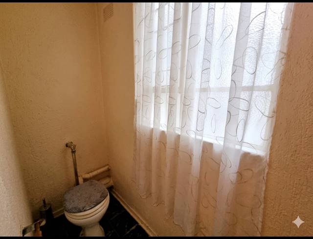 2 BEDROOM APARTMENT FOR SALE IN ARCON PARK